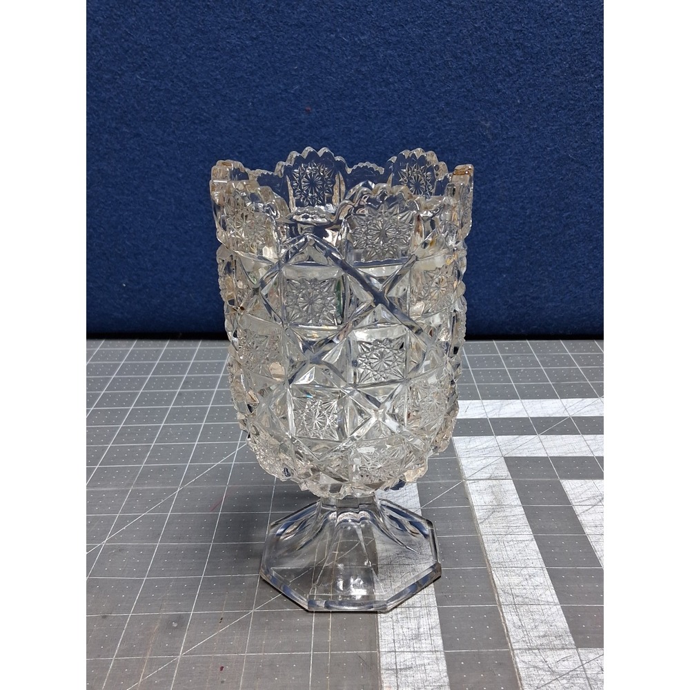 Westmoreland Old‎ Quilt Glass Vase Clear Hobstar Diamond Pedestal 7 Inch FLAW